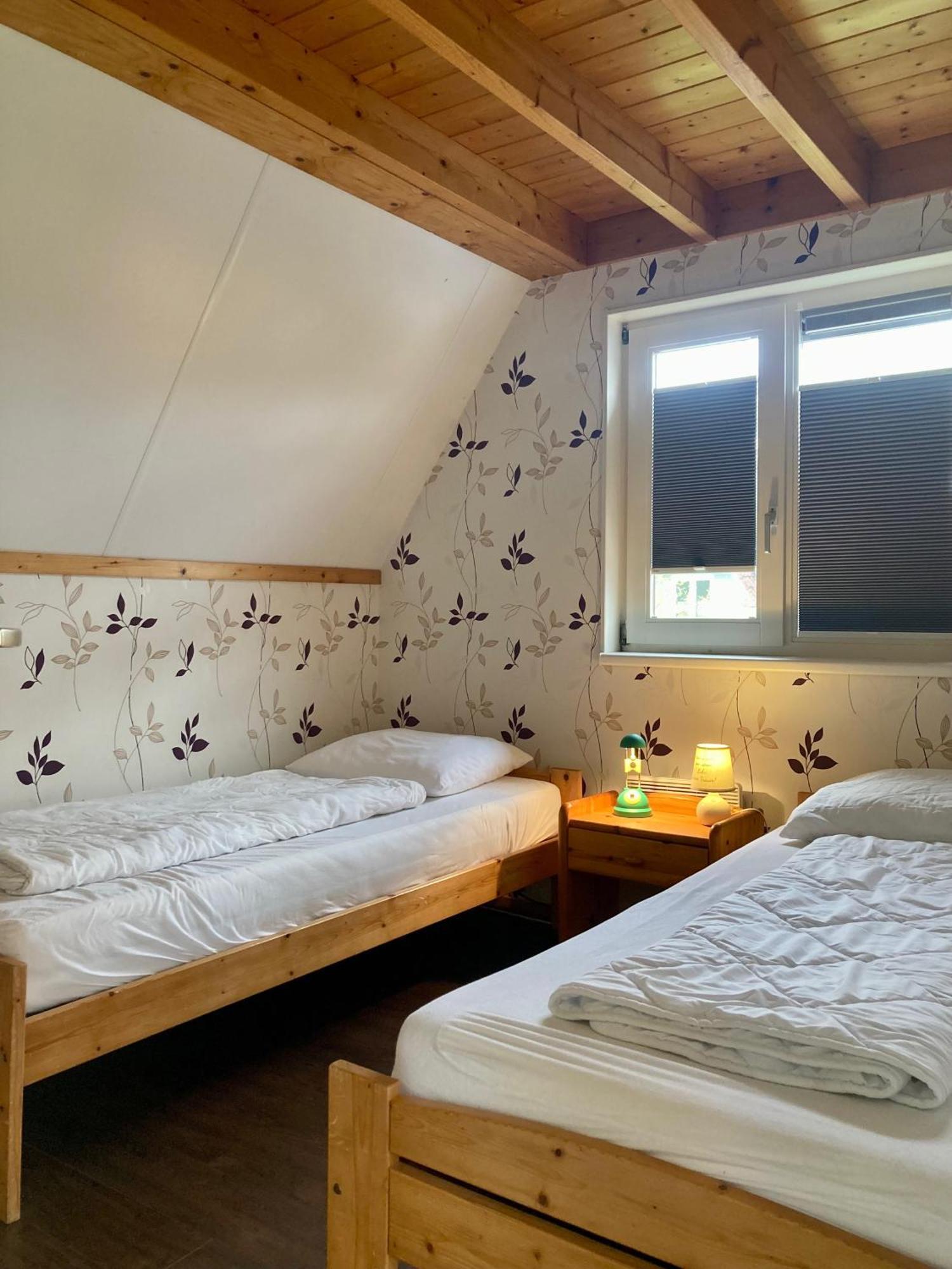 De Druif 6 Pers Holiday Home Close To The National Park Lauwersmeer Anjum Exterior photo