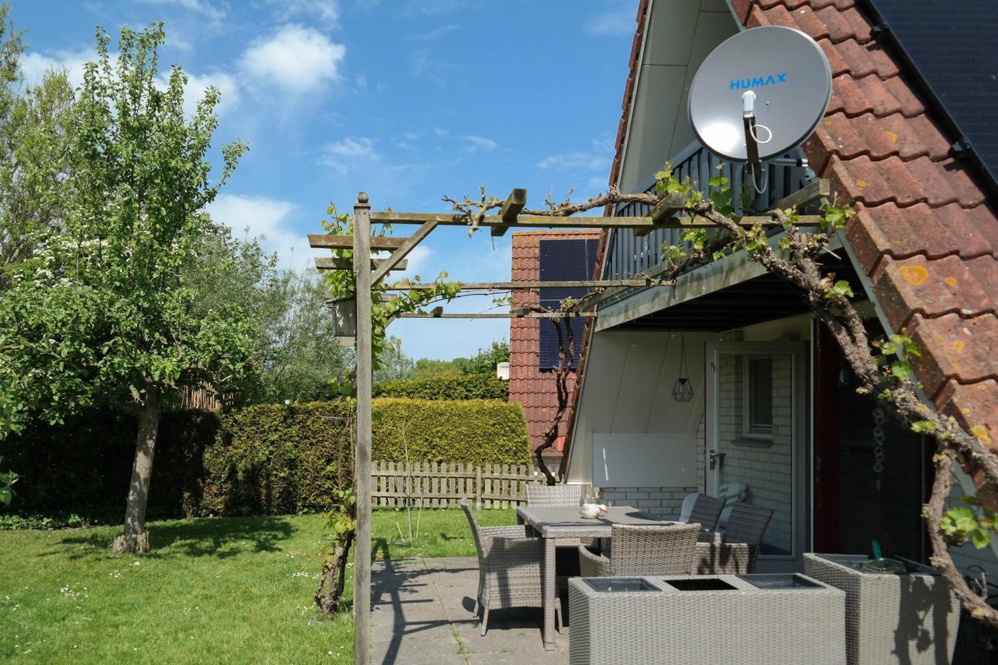 De Druif 6 Pers Holiday Home Close To The National Park Lauwersmeer Anjum Exterior photo