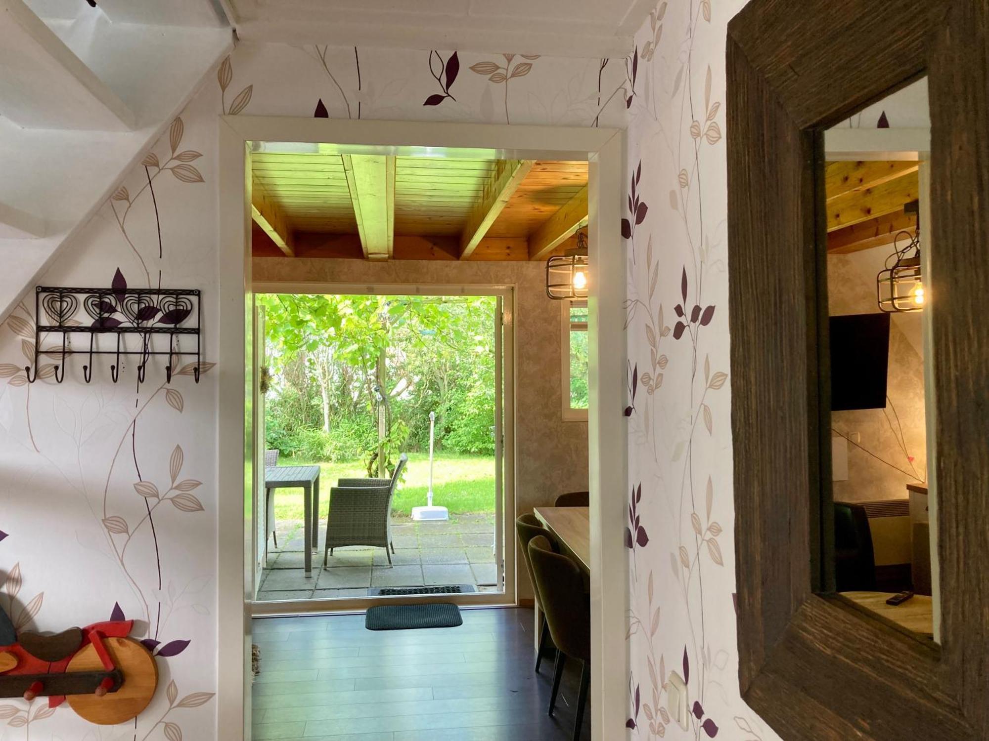 De Druif 6 Pers Holiday Home Close To The National Park Lauwersmeer Anjum Exterior photo